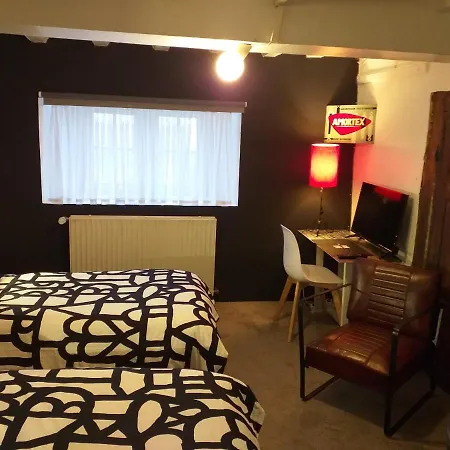 La Ferme Du Chateau 3* 프란코르챰프스