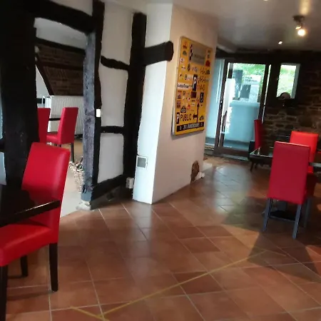 B&B La Ferme Du Chateau 프란코르챰프스